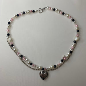 Dainty heart necklace